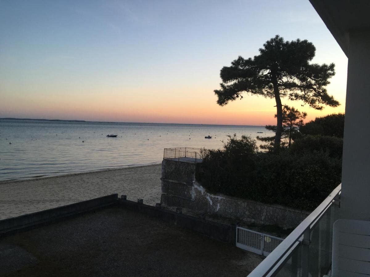 Appartement Arcachon Perreire Premiere Ligne Les Pieds Dans L Eau Vue Magnifique Sur Le Bassin المظهر الخارجي الصورة