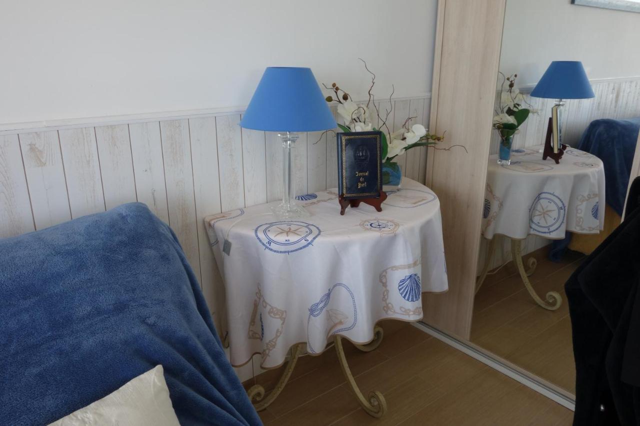 Appartement Arcachon Perreire Premiere Ligne Les Pieds Dans L Eau Vue Magnifique Sur Le Bassin المظهر الخارجي الصورة